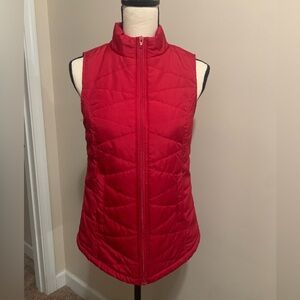 Red Camel like new red quilted vest sz S